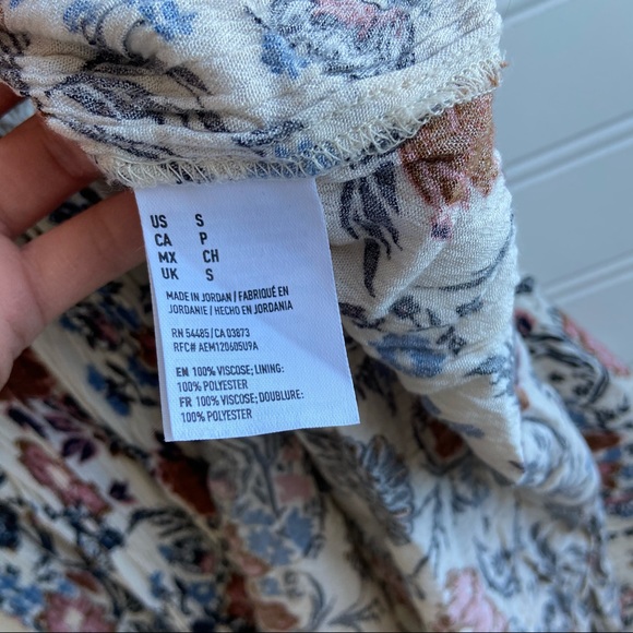 American Eagle Floral Maxi Faux Wrap Flowy Dress - Picture 8 of 8